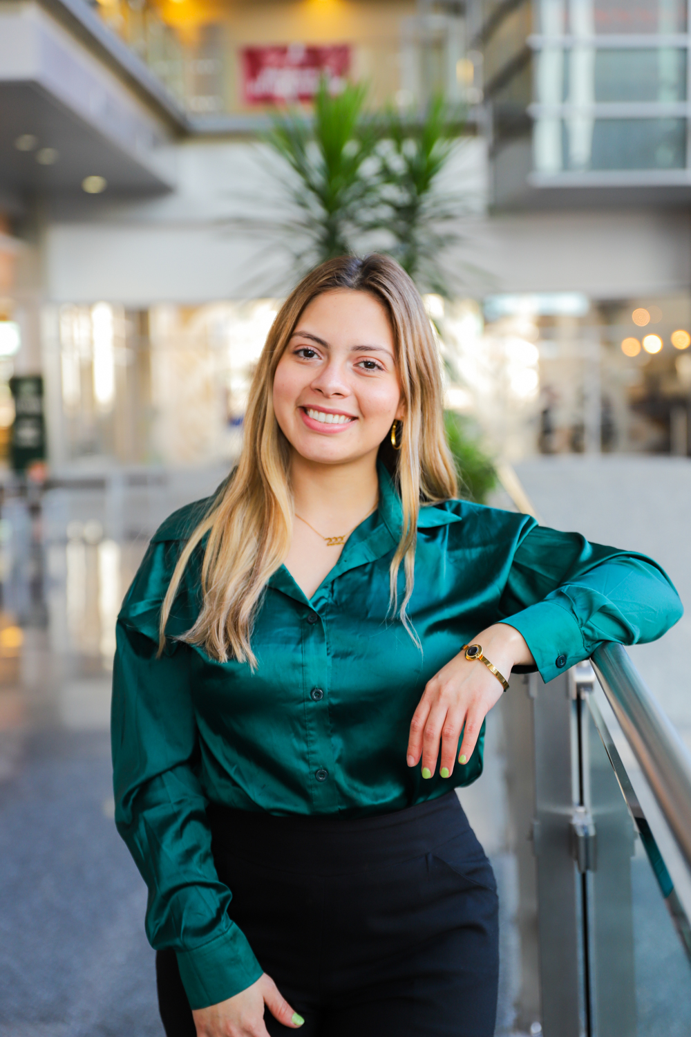 Clara Pineda's Headshot